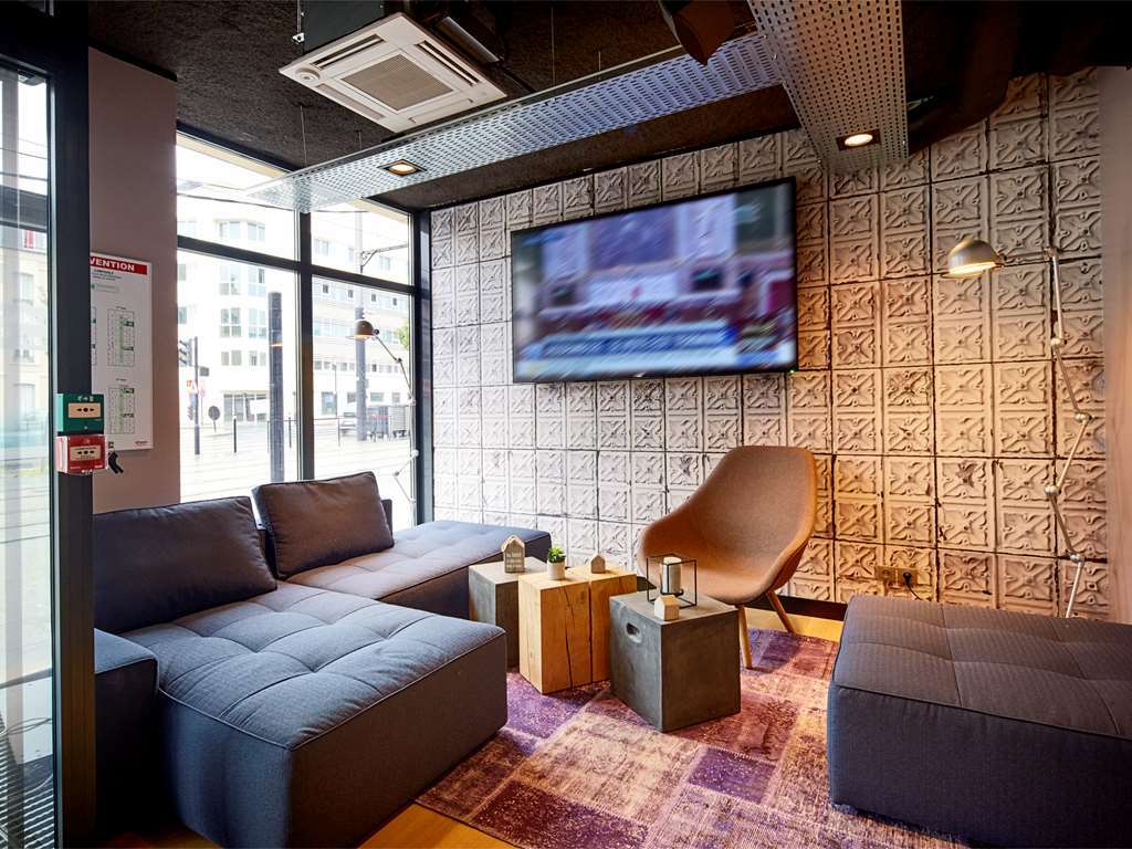 B&B Hotel Le Havre Centre Restaurant photo